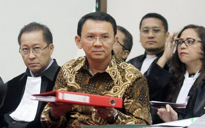 Mantan Gubernur DKI Jakarta ketika menjalani persidangan. Politikus PDIP, Maruarar Sirait berharap Ahok bisa mengambil pelajaran atas kasus yang pernah menjeratnya. - Image