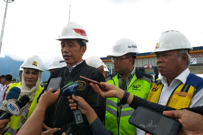 Presiden Jokowi meresmikan TOL Bocimi - Image