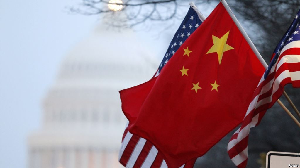 Presiden Amerika Serikat (AS) Donald Trump memberi jeda pada perang dagang dengan Tiongkok setelah bertemu dengan Presiden Tiongkok Xi Jinping - Image