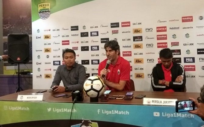 Persija Jakarta musim ini lebih banyak bermain di luar kandang mereka meski berstatus tim home. - Image