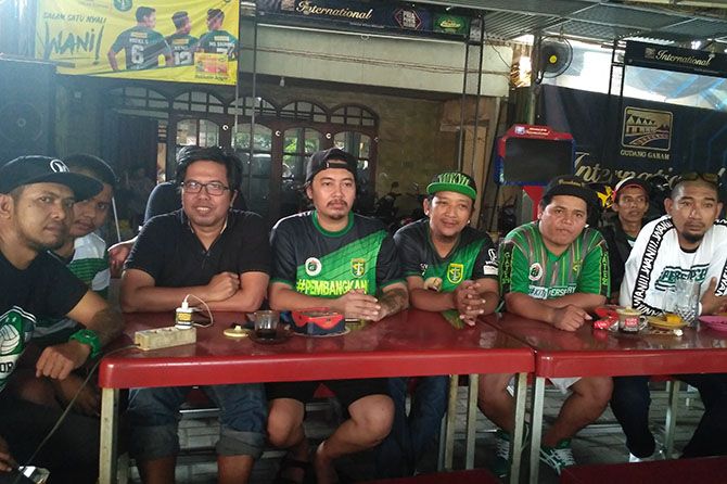 Perwakilan Bonek dari masing-masing tribune sepakat - Image