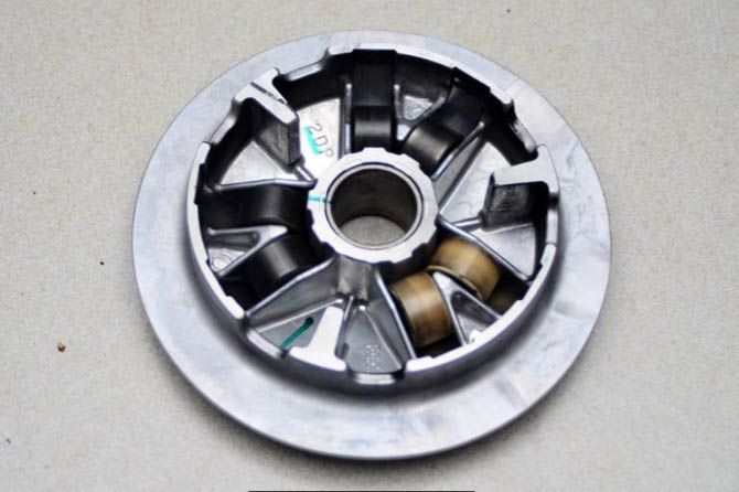 Ganti Roller di CVT motor matic bisa buat enteng dan kencang - Image