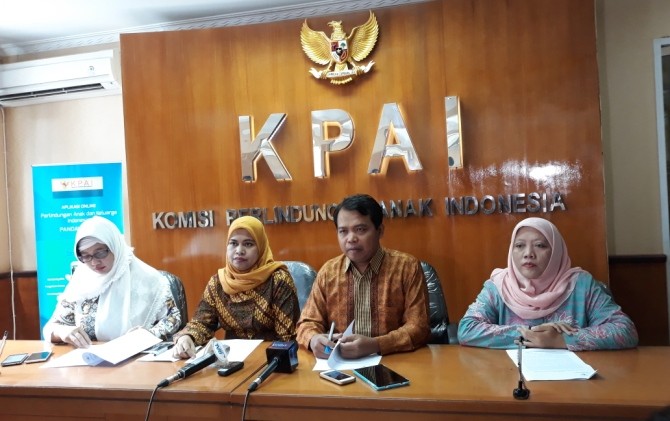Komisi Perlindungan Anak Indonesia (KPAI) mendukung revisi UU Perkawinan, utarma soal batasan usia pernikahan. - Image