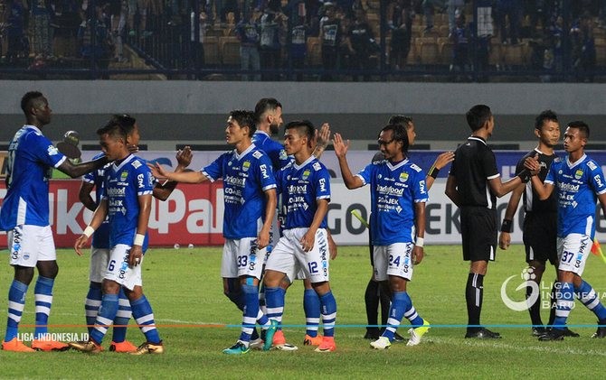 Persib Bandung sangat lekat dengan dua julukan tersebut - Image
