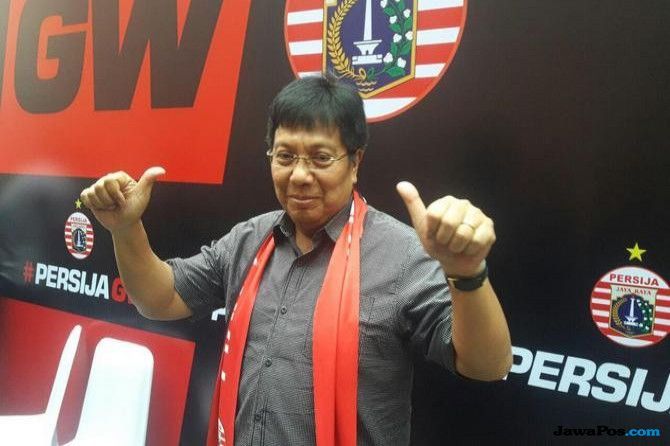 Direktur Utama Persija Gede Widiade - Image