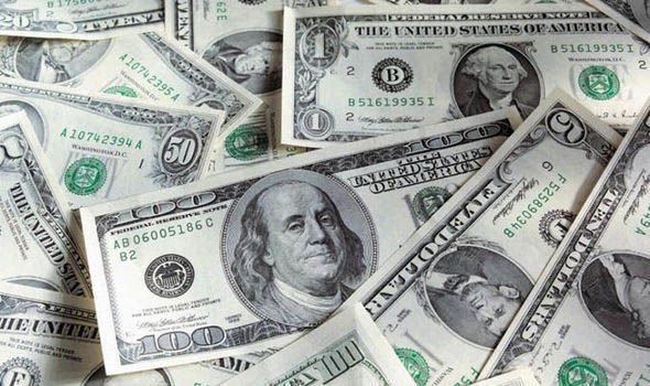 Berdasarkan data perdagangan Reuters, Selasa (2/10/2018), dolar AS siang ini berada di Rp 15.001. Posisi ini menjadi yang tertinggi sepanjang pemerintahan Presiden Joko Widodo (Jokowi) - Image