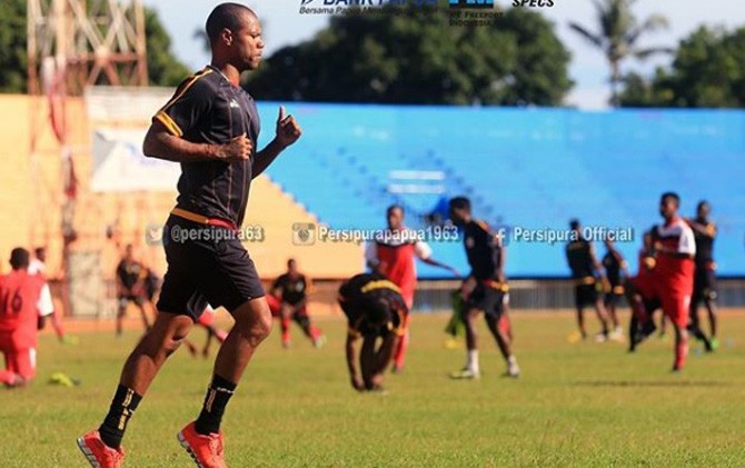 Hilton girang bisa gabung Persipura - Image
