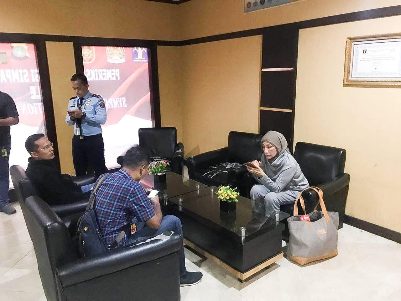 Aktivis Ratna Sarumpaet diamankan di Bandara Soekarno Hatta - Image