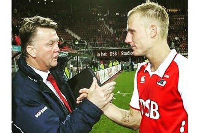 Van der Velden saat menjadi anak asuh Van Gaal di AZ Alkmaar pada 2008-2009 - Image