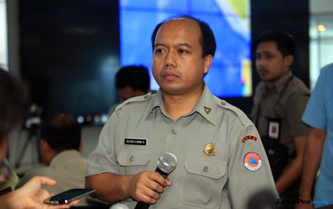 Kepala Pusat Data Informasi dan Humas BNPB Sutopo Purwo Nugroho. Manokwari Selatan, Papua diguncang gempa berkekuatan 6,1 SR, Jumat (28/12). - Image