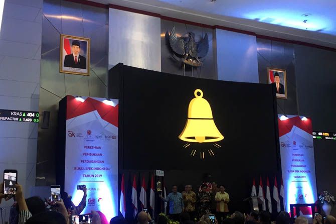 Pembukaan perdaa pasar saham di Bursa Efek Indonesia - Image