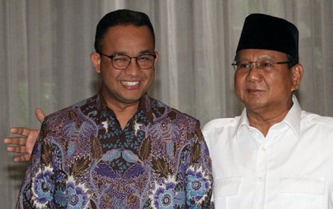 Gubernur DKI Jakarta Anies Baswedan saat bersama Ketua Umum DPP Gerindra Prabowo Subianto. - Image