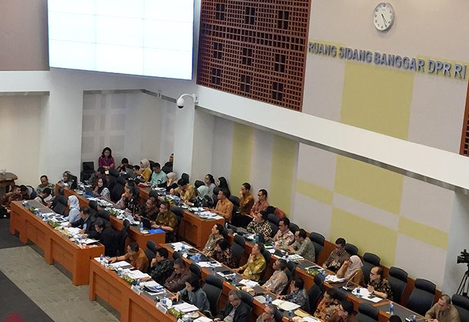 Rapat Banggar yang berlangsung selama tiga jam ini mengatakan, pembahasan APBN ini harus selesai sebelum akhir Oktober 2018. - Image