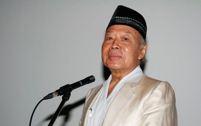 Adik mantan Presiden Soeharto, Probosutedjo meninggal dunia tadi pagi (26/3). - Image