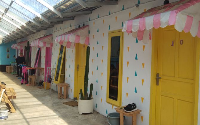 Penampakan kamar di Rumah Jaksa Agung yang penuh warna warni - Image