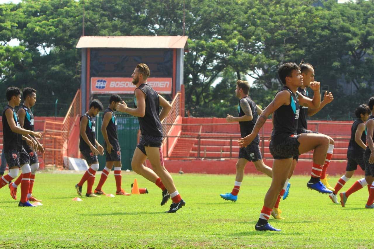 Skuad inti PSM Makassar mendapat gemblengan khusus untuk hadapi Persija. - Image