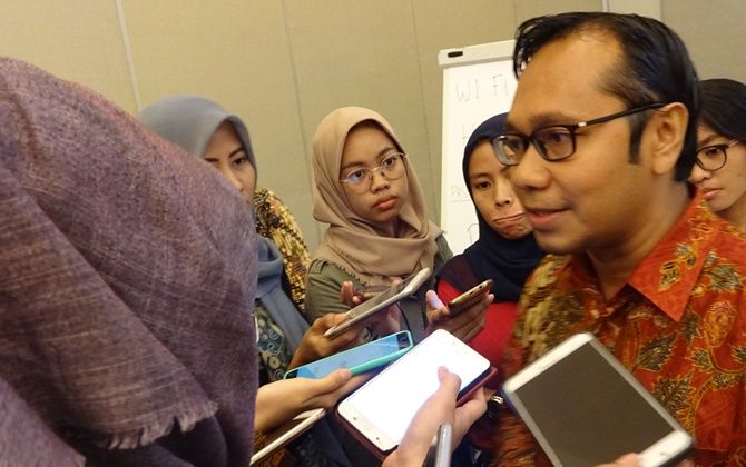Dokter Spesialis Saraf dari Rumah Sakit Ciptomangunkusumo Dr. Mohammad Kurniawan, Sp.S(K) dalam diskusi paparan hasil studi XANAP bagi pasien dengan gangguan irama jantung di Indonesia. - Image
