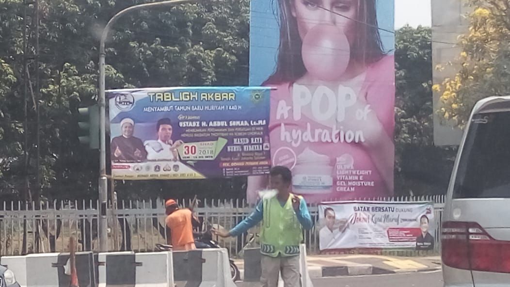 Spanduk Tabligh Akbar yang akan dihadiri Ustad Abdul Somad - Image