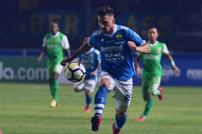 Kepastian Jonathan Bauman di Borneo masih tunggu rekomendasi pelatih. - Image