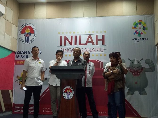 Sesmenpora Gatot Dewabroto ingin suporter lebih bersatu dalam sebuah komunitas. - Image