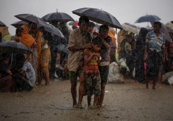Para Penyidik HAM PBB telah mengambil langkahuntuk mengidentifikasi enam nama pimpinan militer yang turut andil dalam kasus pembunuhan etnis minoritas Muslim Rohingya - Image