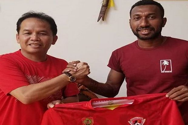 Patrich Wanggai resmi bergabung dengan Kalteng Putra - Image