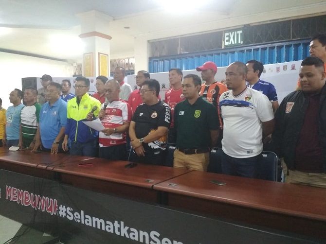 Manager 18 tim Liga 1 mengikrarkan rivalitas tanpa membunuh di Stadion Kanjuruhan, Sabtu (29/9). - Image