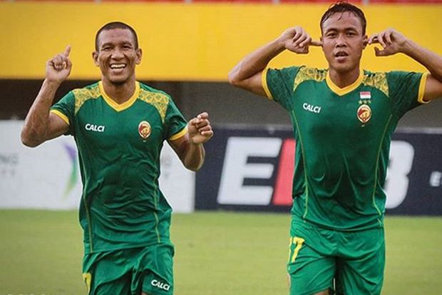 Sriwijaya FC menang 6-2 atas Keluarga USU Medan - Image