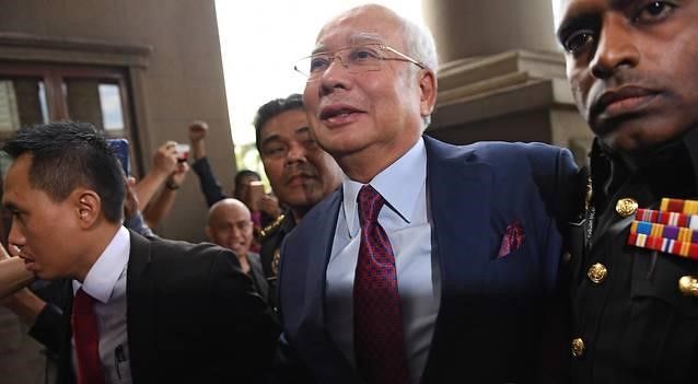 Skandal korupsi 1 Malaysia Development Berhad (1MDB) membuat mantan Perdana Menteri (PM) Najib Razak harus menelan kekalahan di pemilu Malaysia pada Mei lalu - Image