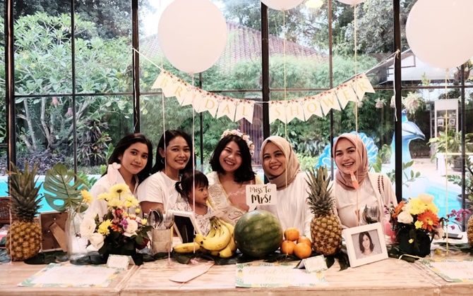 Bridal shower menjadi salah satu alternatif perayaan jelang pernikahan dengan teman terdekat. - Image