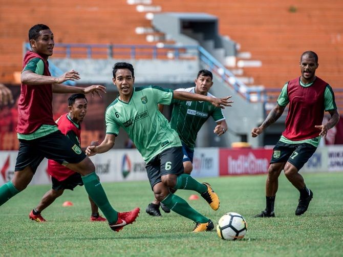 Misbahkus Solikin punya kenangan manis saat bersua PSBI musim lalu. - Image
