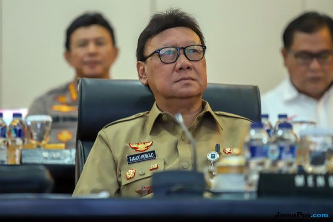 Menteri Dalam Negeri (Mendagri) Tjahjo Kumolo. - Image
