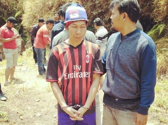 Sobirin ditangkap di Lembah Pani setelah sembunyi di hutan selama tiga hari. - Image