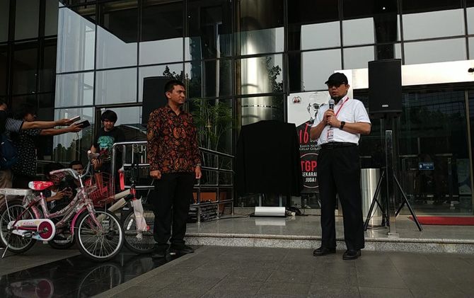 Novel Baswedan saat memberikan sambutan dalam acara peluncuran jam waktu penyerangannya - Image