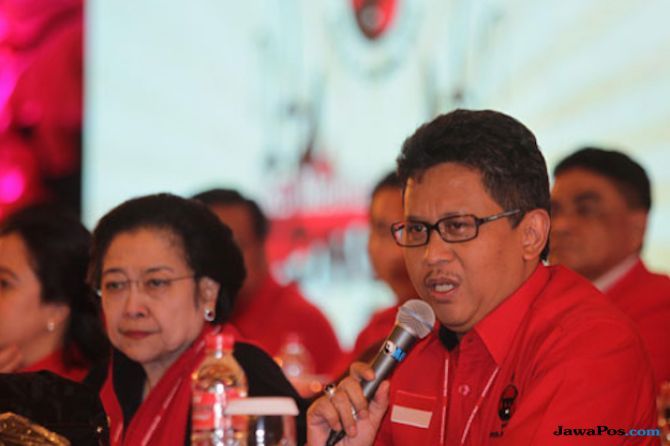 Sekjen PDIP Hasto Kristiyanto mengaku PDIP konsisten di dalam membangun transparansi di internal Partai. Bahkan pihaknya sudah dari jauh hari membuat rekening gotong royong. - Image