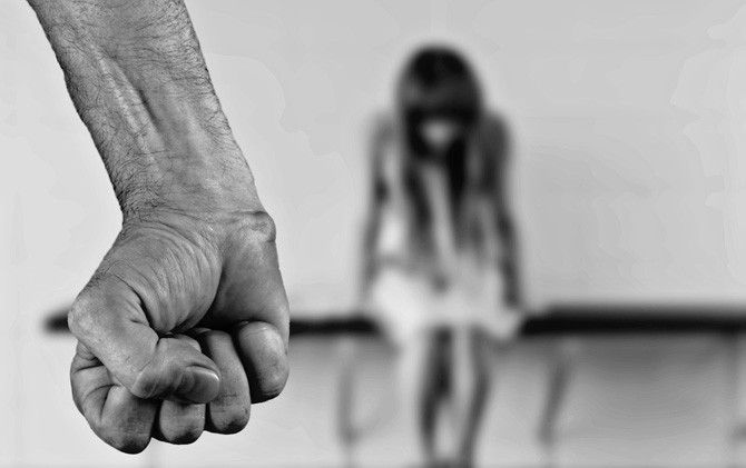 Setelah Paus Fransiskus mengakui adanya kekerasan seksual di Chili dan para penyelidik Vatikan menemukan pola bahwa mereka menyembunyikan fakta, Jaksa Chili telah meningkatkan upaya untuk menyelidiki sejumlah pejabat gereja - Image