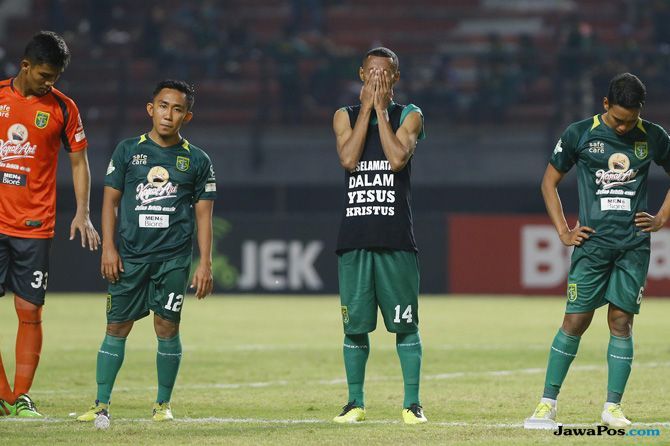 Persebaya bertekad mencari pelampiasan ketika menghadapi Persib Bandung di Bali - Image