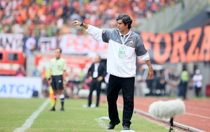 Stefano Cugurra punya kenangan bersama Persebaya saat pertama kali tiba di Indonesia. - Image