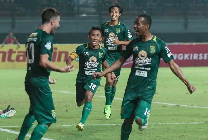 Persebaya tak akan diperkuat sejumlah pilar saat menjamu Persib, Kamis (26/7) malam WIB - Image