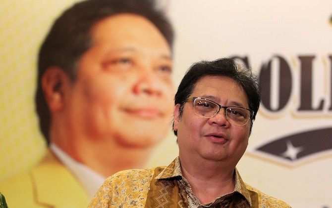 Ketua Umum Partai Golkar, Airlangga Hartanto. Airlangga telah menginstruksikan para calegnya untuk menyosialisasikan program kesejahteraan masyarakat. - Image