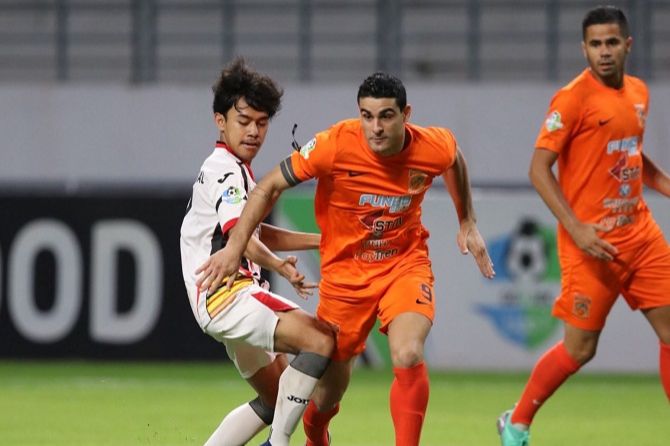 Striker Borneo, Matias Conti akan manfaatkan tuah Segiri untuk menaklukkan PSM Makassar. - Image