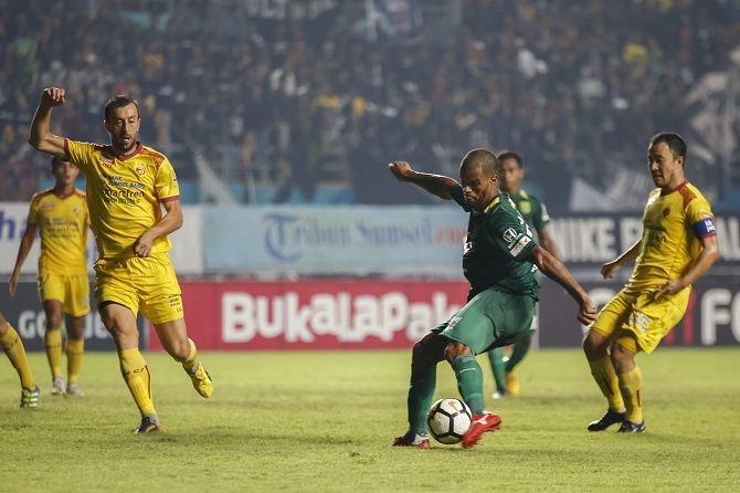 Skuad Sriwijaya FC harus bisa menjaga fokus untuk bisa meraih poin penuh lawan Barito. - Image