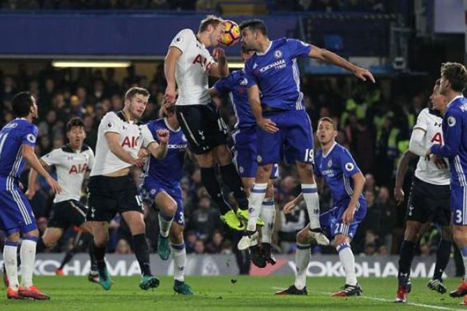 Tottenham dan Chelsea tak akan menurunakan pemain pelapis saat bertemu di semifinal Carabao Cup. - Image