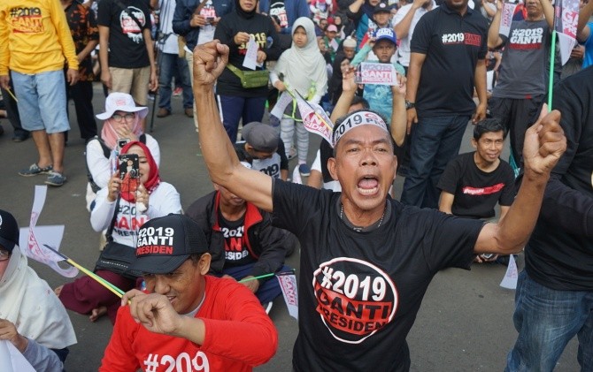 Deklarasi 2019 ganti presiden digelar di sekitar Patung Kuda Arjuna Wiwaha, Medan Merdeka Selatan, Jakarta, Minggu (6/5) - Image