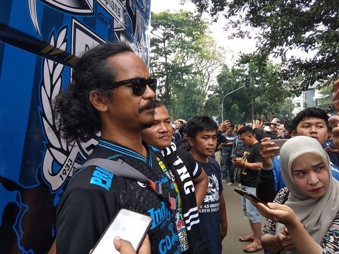 Ketua Viking, Heru Joko pastikan akan ada aksi berikutnya jika tuntutan mereka tak digubris PSSI. - Image