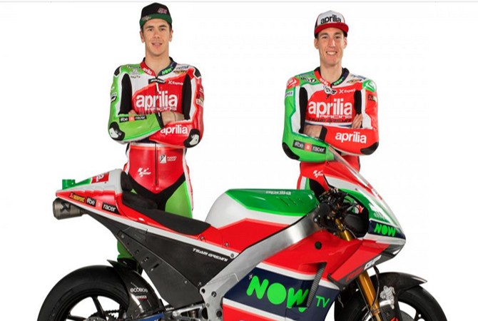 Dua pembalap Aprilia Racing Team, Scott Redding dan Aleix Espargaro. - Image