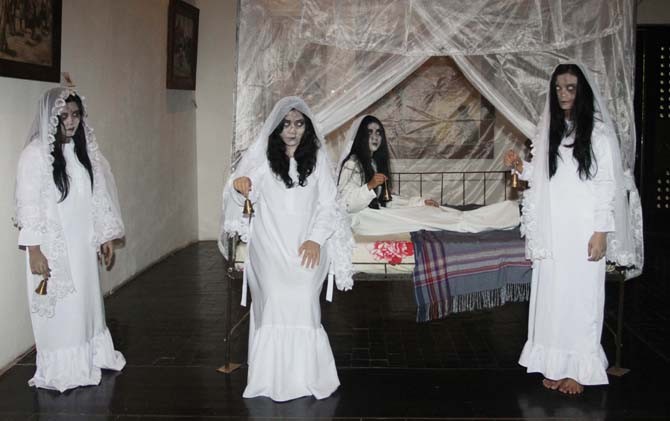 Film Pengabdi Setan bisa disaksikan di iflix. - Image