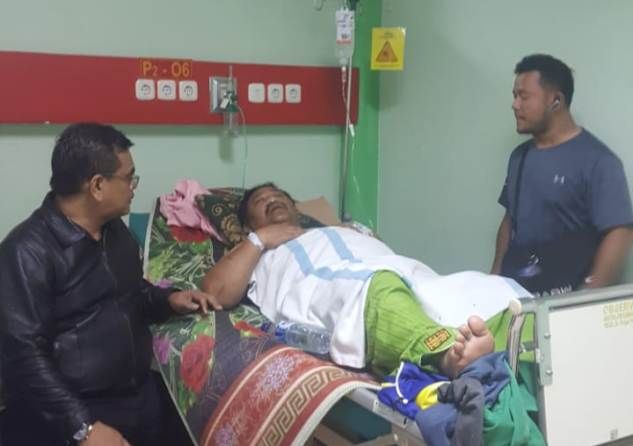 Kepala PPITKON Kemenpora Edi Nurinda terbaring di rumah sakit setelah ikut menjadi korban tsunami - Image