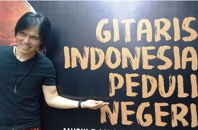 Once Mekel menyebut kabar yang mengatakan bayarannya manggung di Synchronize Festival Rp 150 juta adalah hoax. Once bantah dibayar sejumlah itu. - Image
