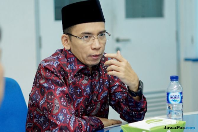 Gubernur Nusa Tenggara Barat (NTB) M Zainul Majdi atau dikenal Tuan Guru Bajang (TGB) saat berkunjung ke kantor Jawa Pos beberapa waktu lalu. - Image